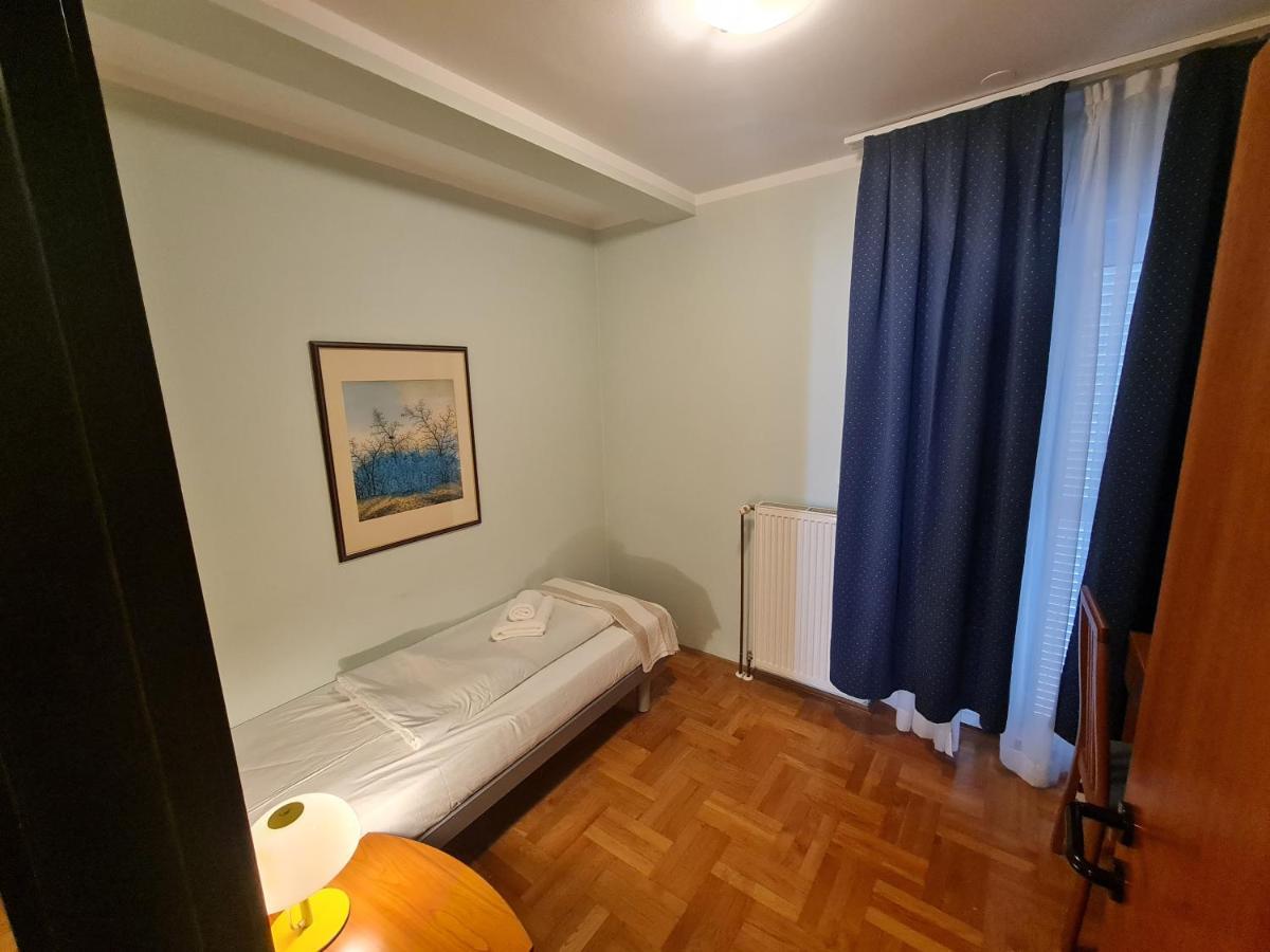 Ferienwohnung Sfinga Verudela - M Pula Exterior foto